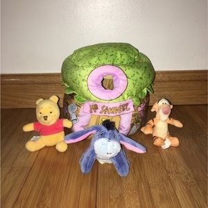 Disney Baby Winnie the Pooh Treehouse & Plush Toys